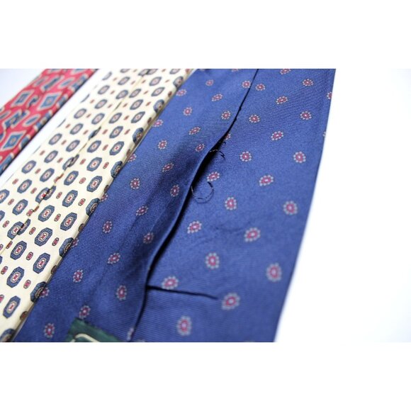 Lot of 3 Neil Martin Mens Neckties Geometric, Foulard & Pin Dot Silk Patterns - Picture 6 of 6